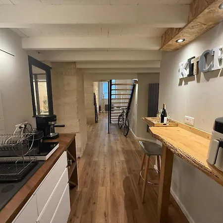 Exceptional Loft In شقة بوردو