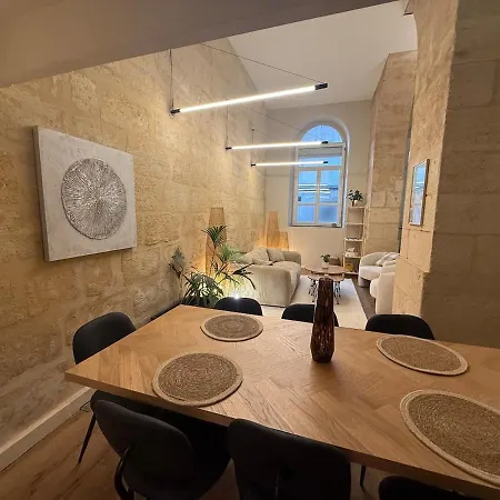 Exceptional Loft In Daire