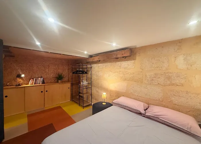 Exceptional Loft In *