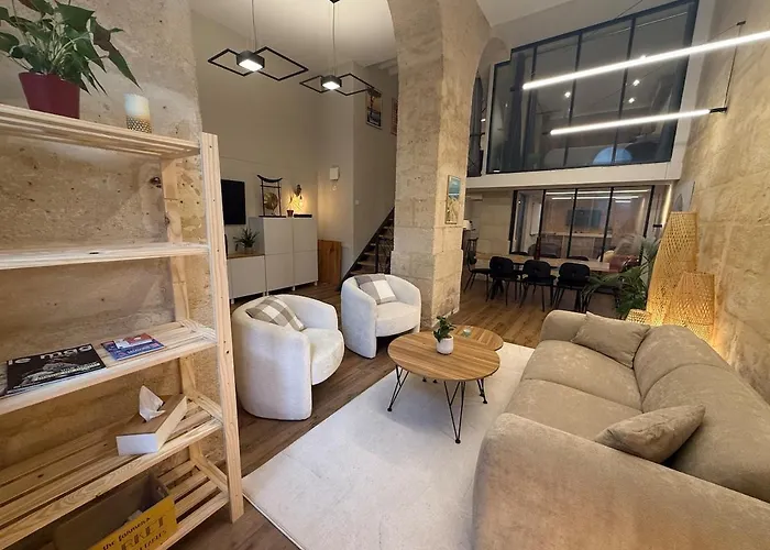 Exceptional Loft In Bordeaux