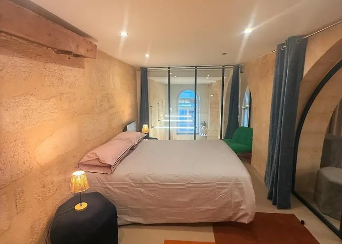 Exceptional Loft In *